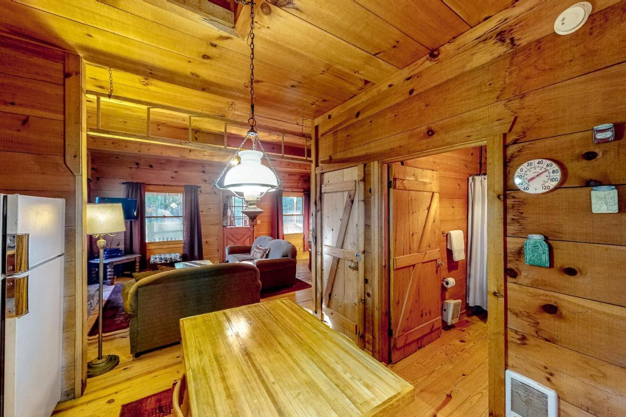 The Scaly Mountain Cabin Extérieur photo